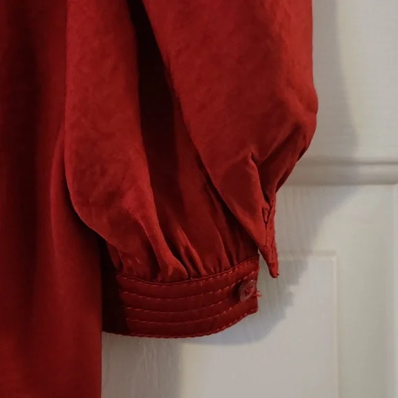 Banana Republic Red Silk Blouse Size S - Picture 8 of 13